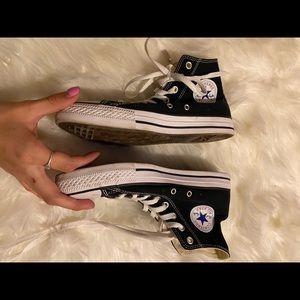 High top black converse
